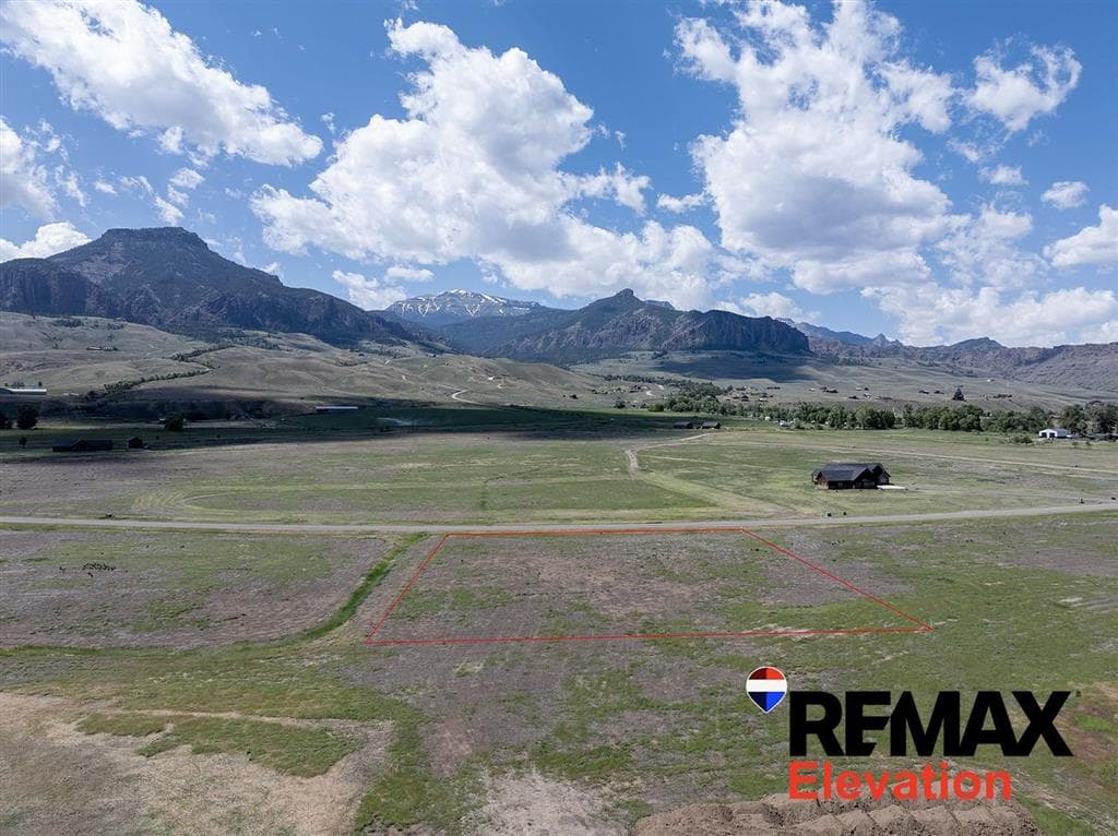 23 Big Creek Dr — photo 10 of 17