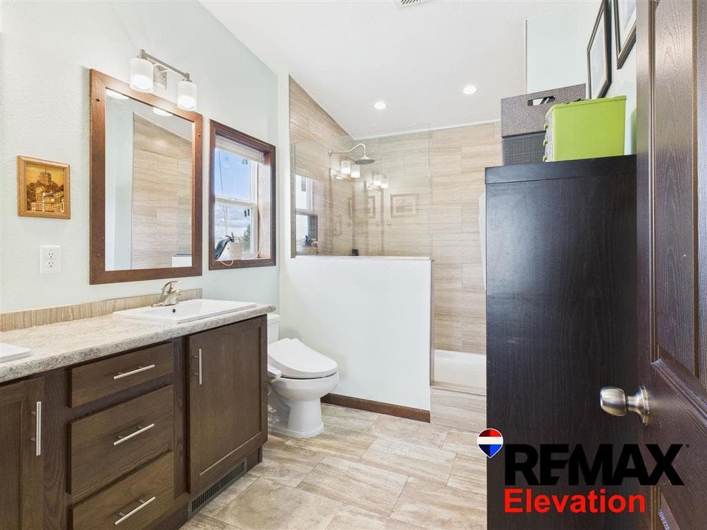 1099 Road 14 — photo 13 of 38