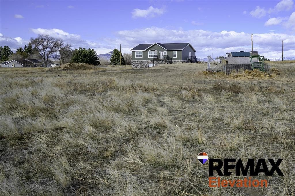 1099 Road 14 — photo 35 of 38