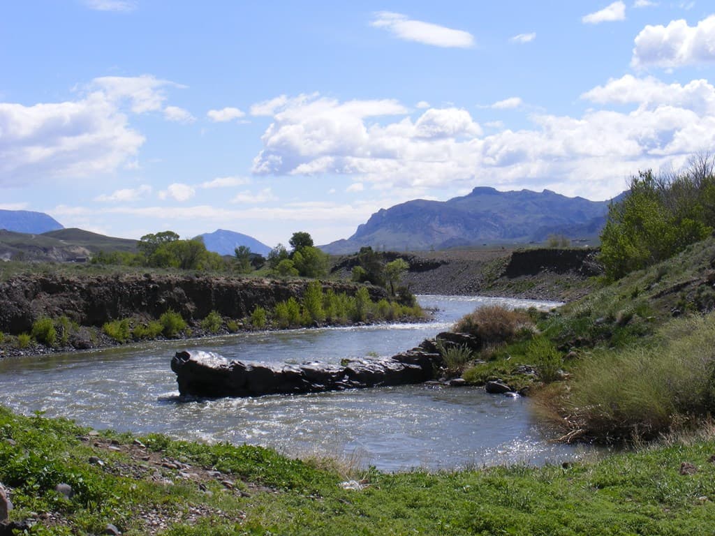 50 Stillwater Dr — photo 5 of 10