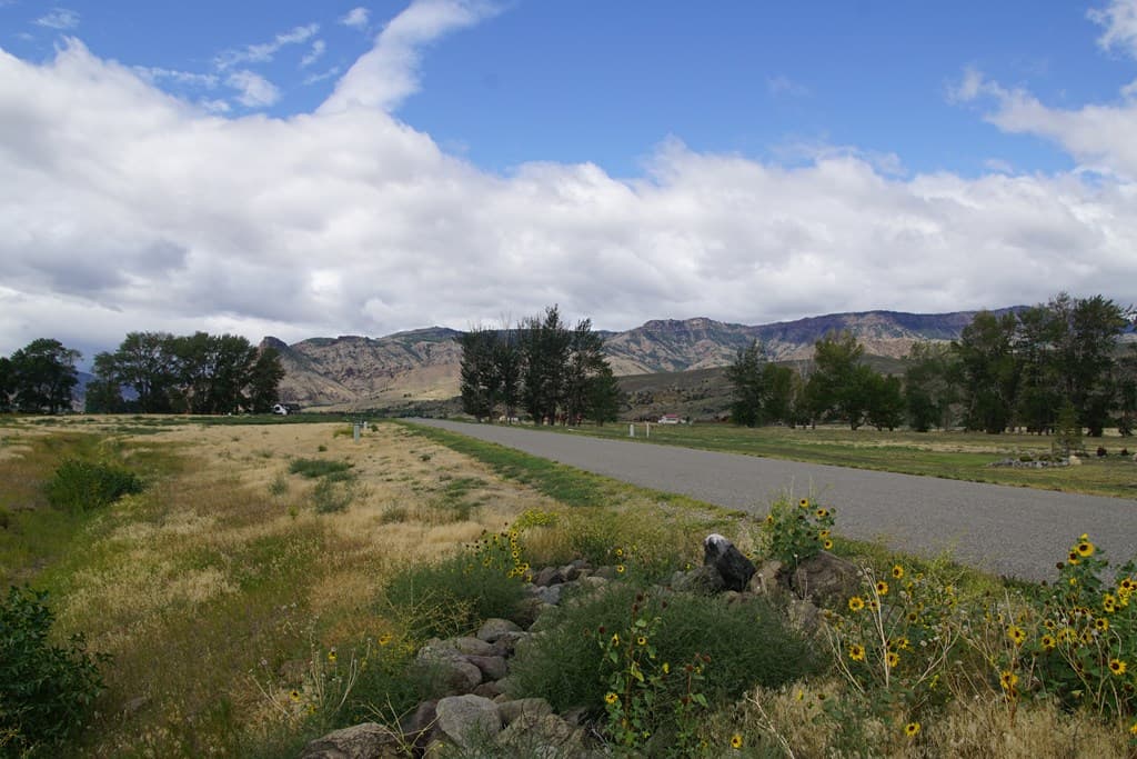 50 Stillwater Dr — photo 9 of 10