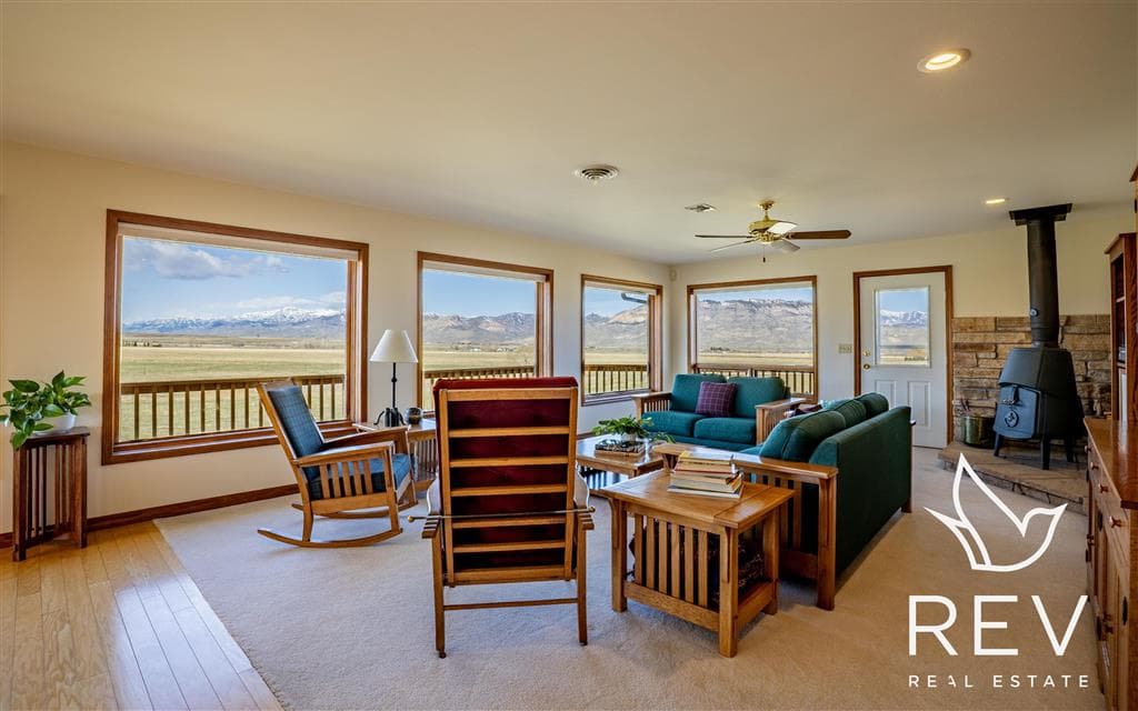 272 Road 6RT — photo 12 of 88