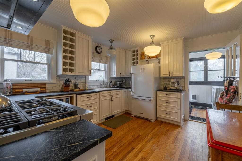 916 Canyon Ave — photo 19 of 38