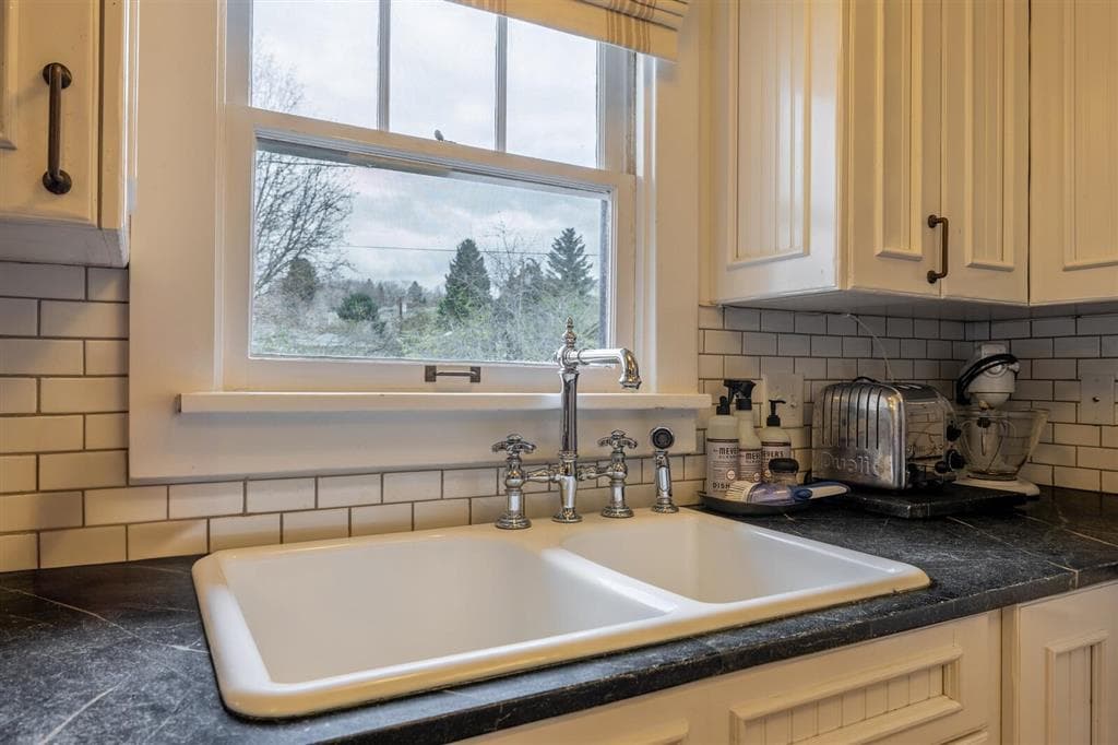 916 Canyon Ave — photo 26 of 38