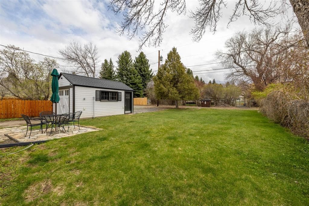 916 Canyon Ave — photo 33 of 38