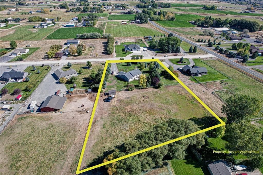 9 Trotter Rd — photo 41 of 42