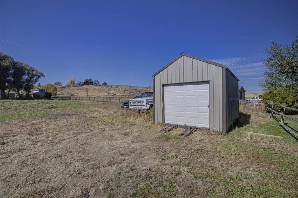 9 Trotter Rd — photo 7 of 42