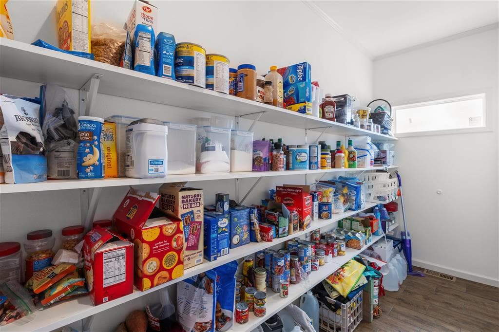 518 Tatman St — photo 10 of 37