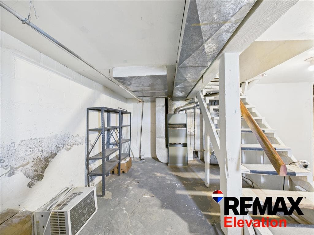 602 S 6th St — photo 25 of 26