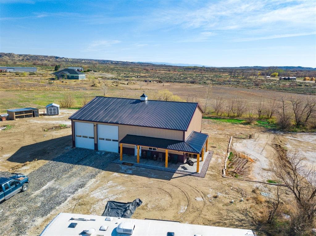 411 Fiddlers Ln photo 1