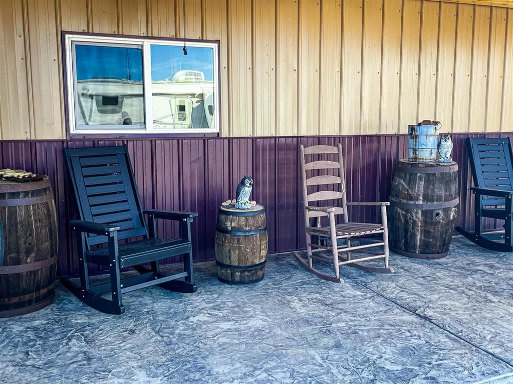 411 Fiddlers Ln — photo 20 of 40