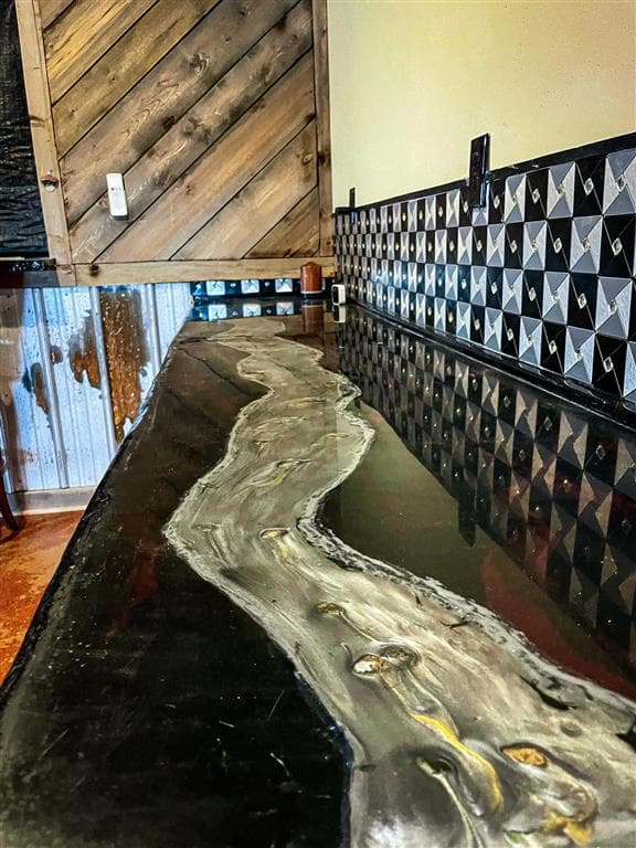 411 Fiddlers Ln — photo 25 of 40