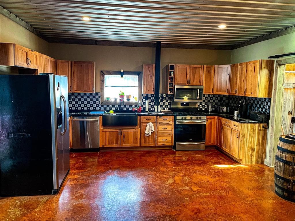 411 Fiddlers Ln — photo 27 of 40