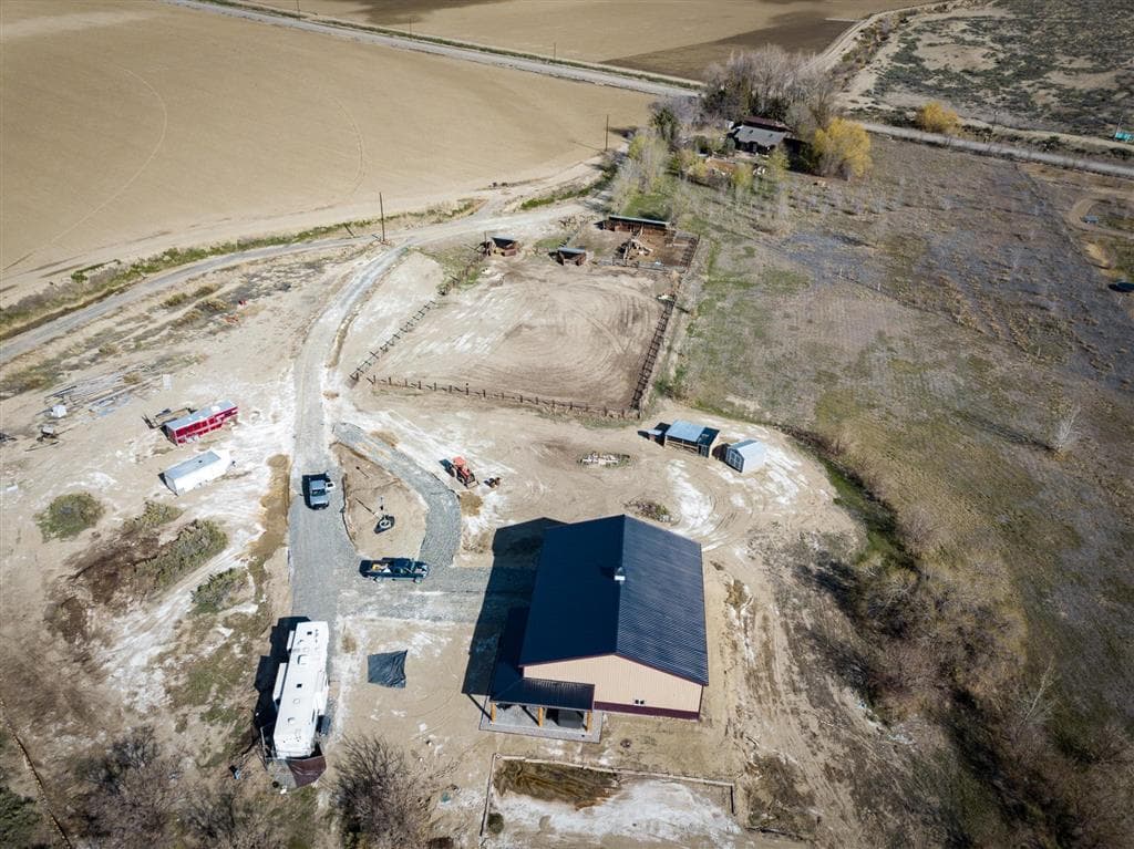 411 Fiddlers Ln — photo 10 of 40