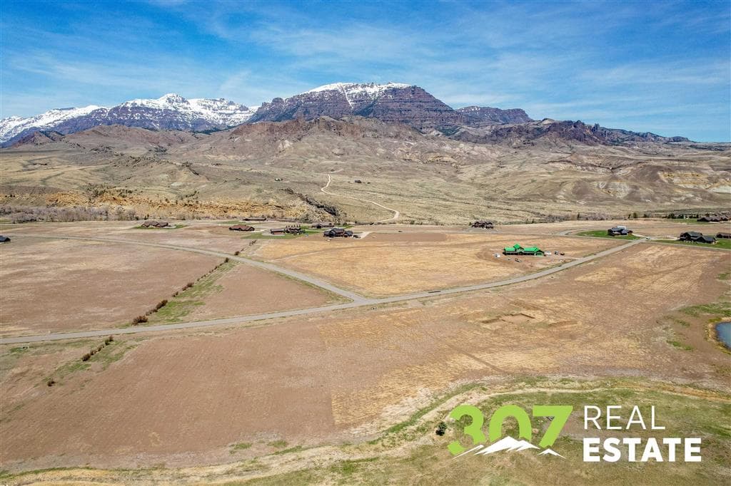 98 Stillwater Dr — photo 14 of 32