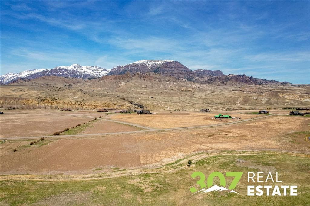 98 Stillwater Dr — photo 15 of 32