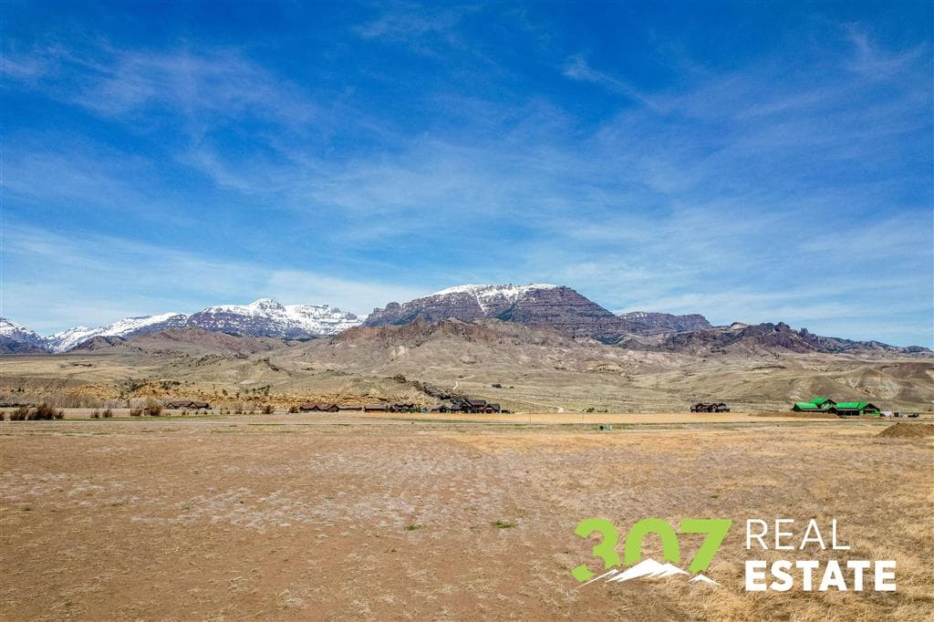 98 Stillwater Dr — photo 30 of 32