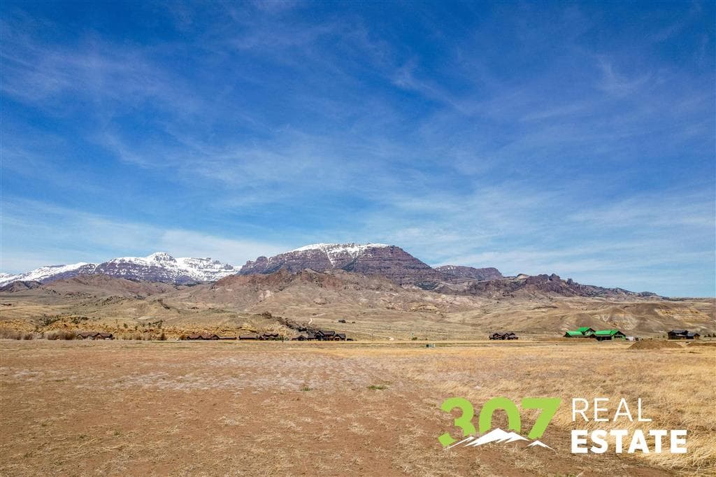 98 Stillwater Dr — photo 31 of 32