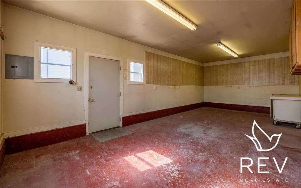 1719 Bleistein Ave — photo 31 of 35