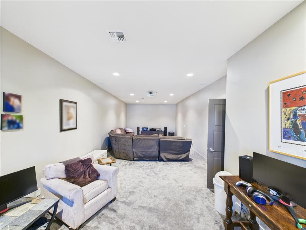 407 Indigo Circle — photo 44 of 90