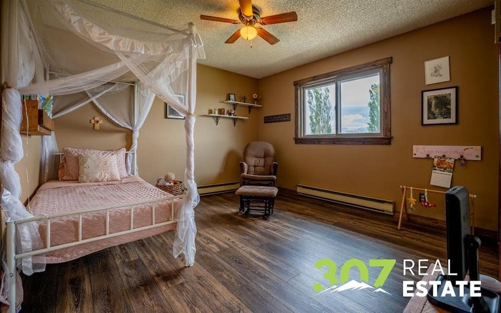 1366 Lane 11 1/2 — photo 21 of 46