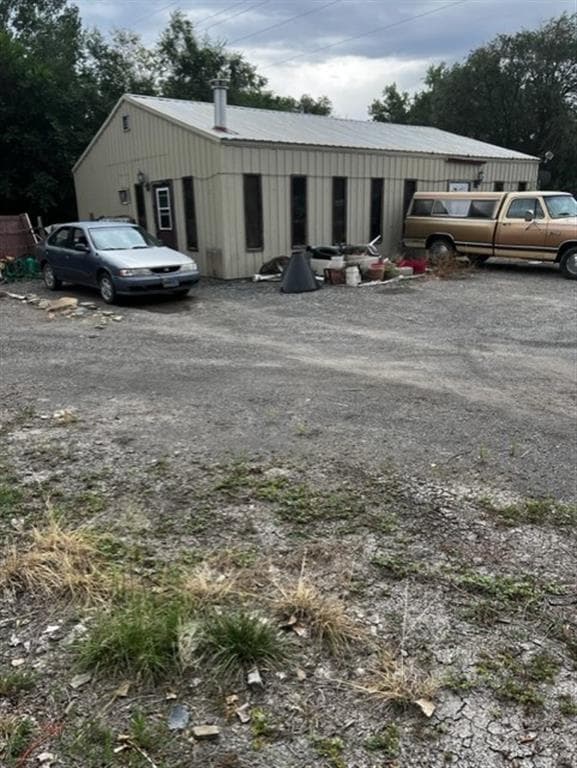 587 & 589 Hwy 14A — photo 2 of 10