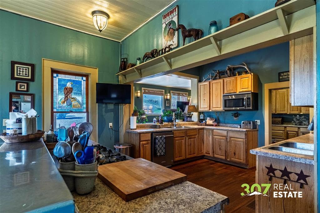 3080 & 3064 North Fork Hwy — photo 19 of 104