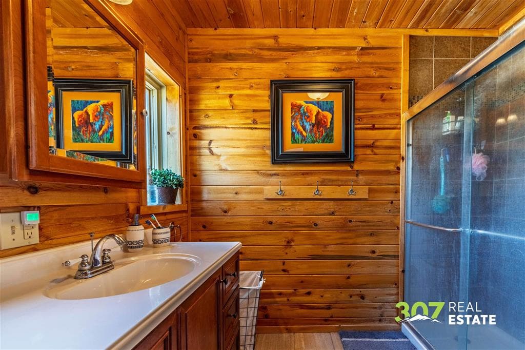 3080 & 3064 North Fork Hwy — photo 37 of 104