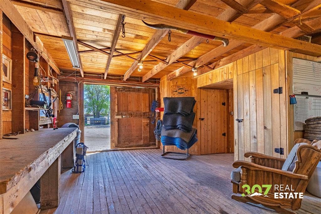 3080 & 3064 North Fork Hwy — photo 47 of 104