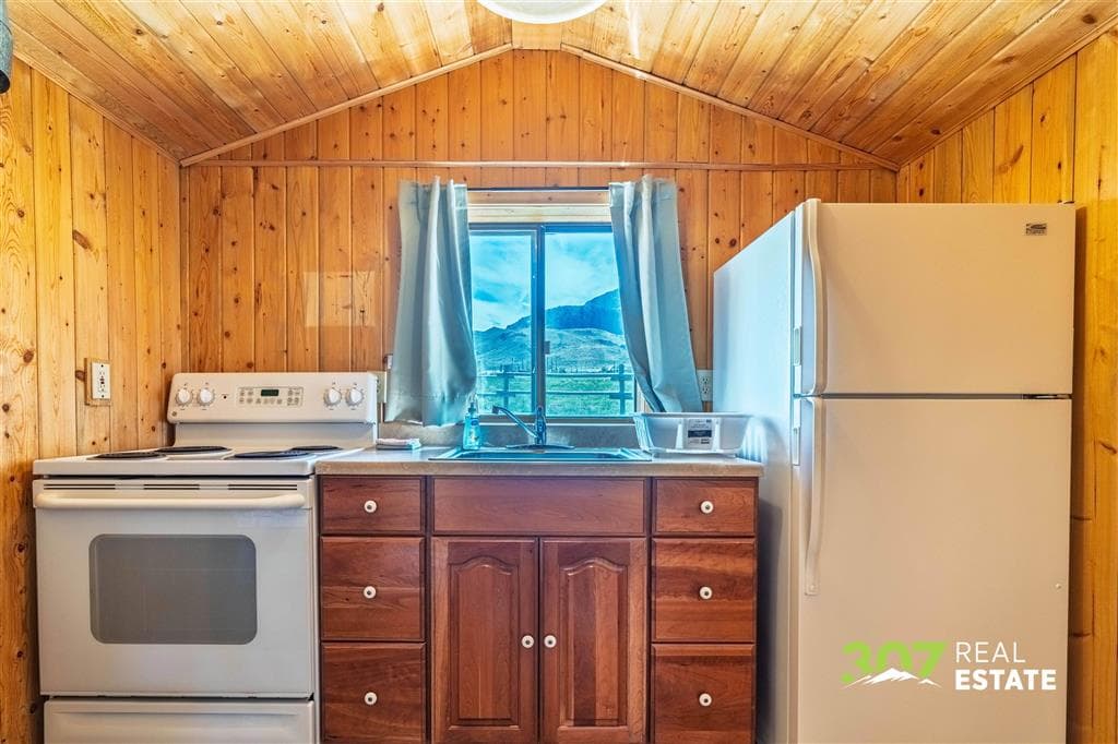 3080 & 3064 North Fork Hwy — photo 74 of 104