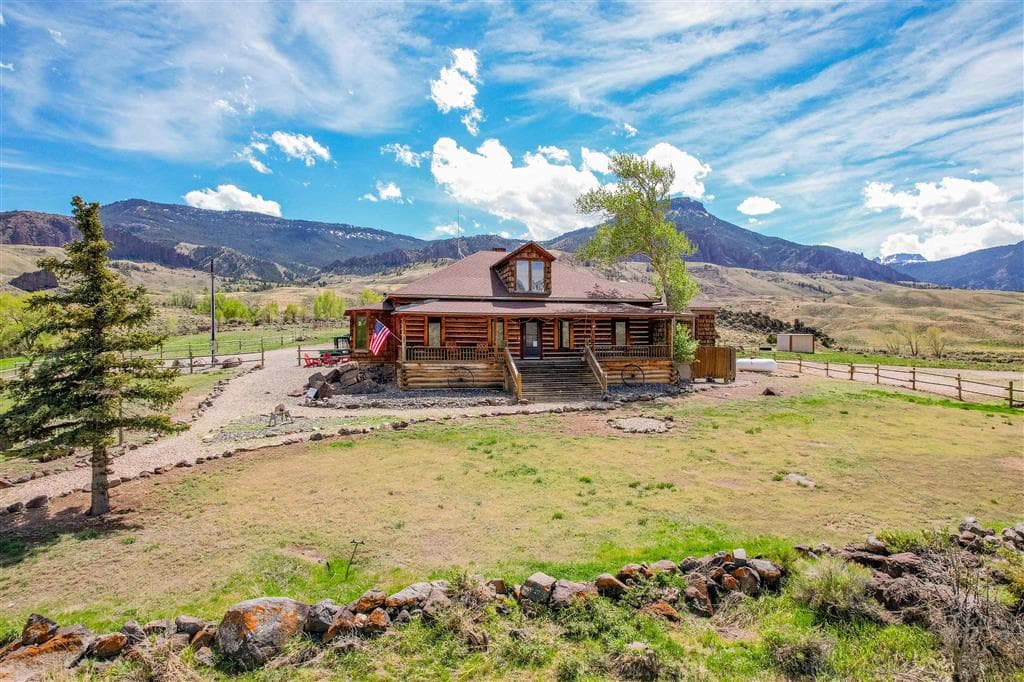 3080 & 3064 North Fork Hwy — photo 88 of 104