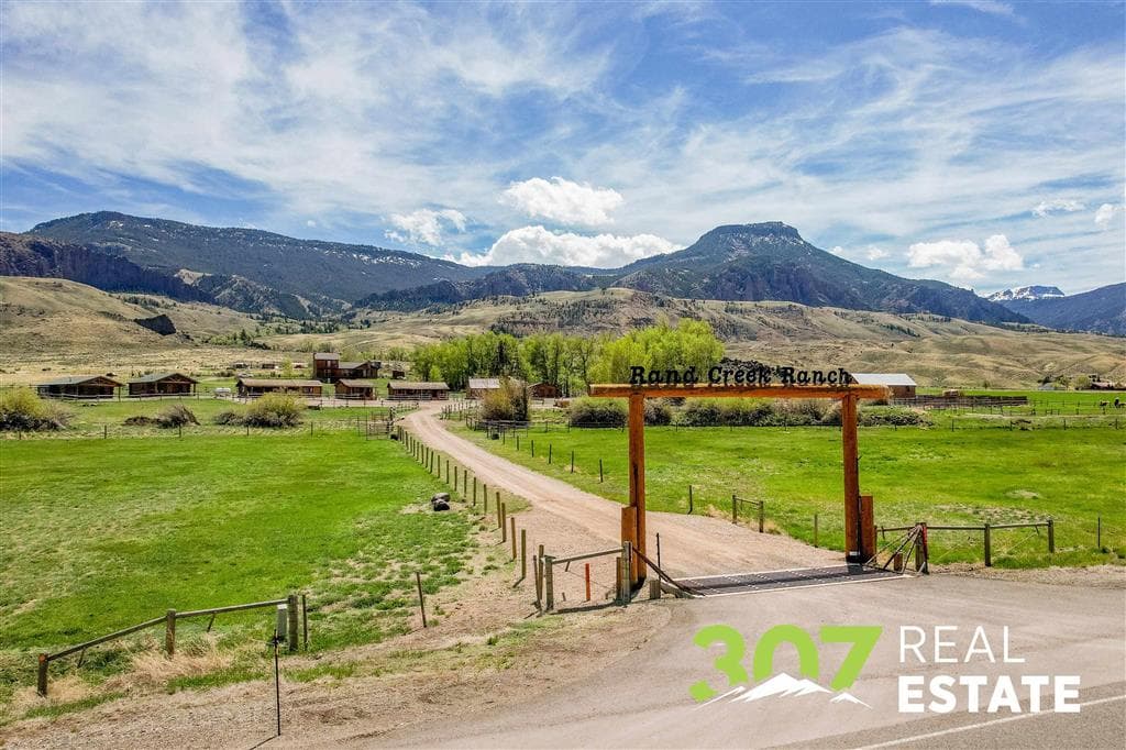 3080 & 3064 North Fork Hwy — photo 89 of 104