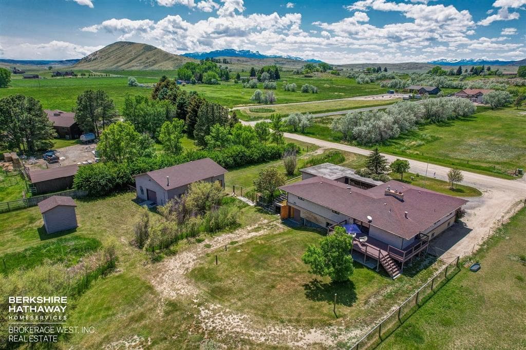 26 Equine Dr — photo 5 of 25