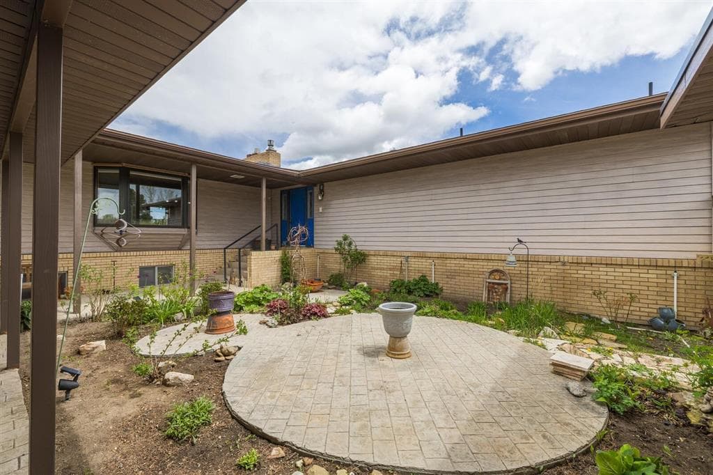 26 Equine Dr — photo 9 of 25