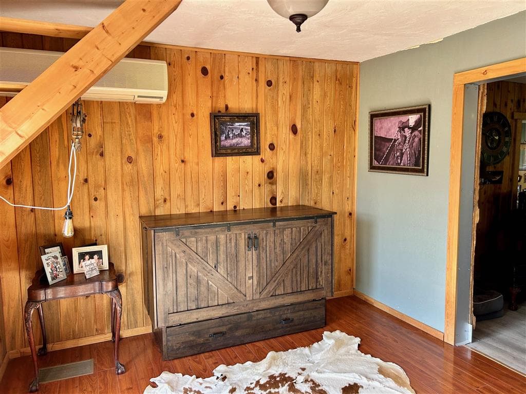 2609 Beaver Creek Rd — photo 16 of 88