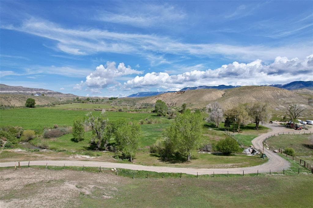 2609 Beaver Creek Rd — photo 34 of 88