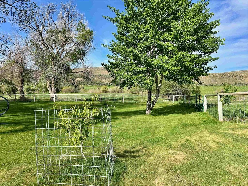 2609 Beaver Creek Rd — photo 42 of 88