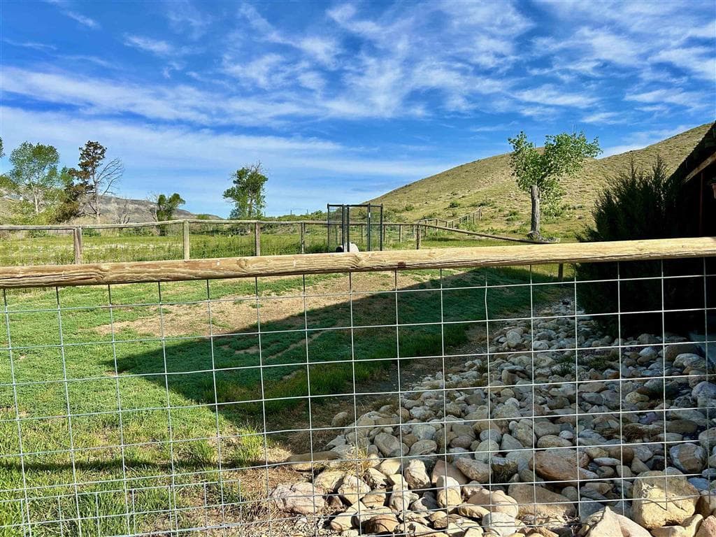 2609 Beaver Creek Rd — photo 45 of 88