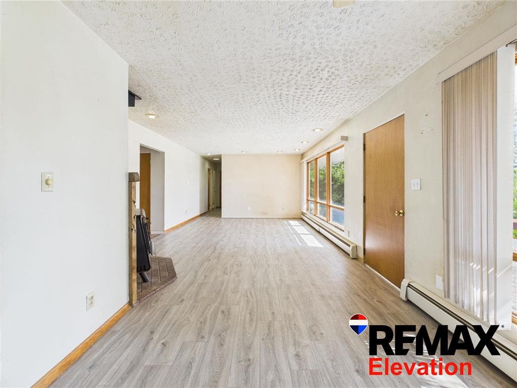 905 S 9th St — photo 14 of 33