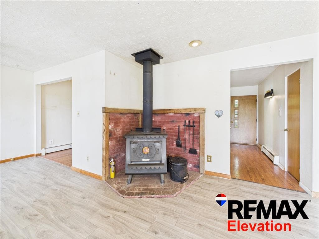 905 S 9th St — photo 15 of 33