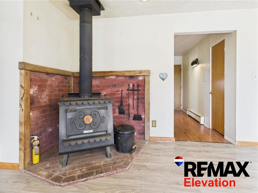 905 S 9th St — photo 16 of 33