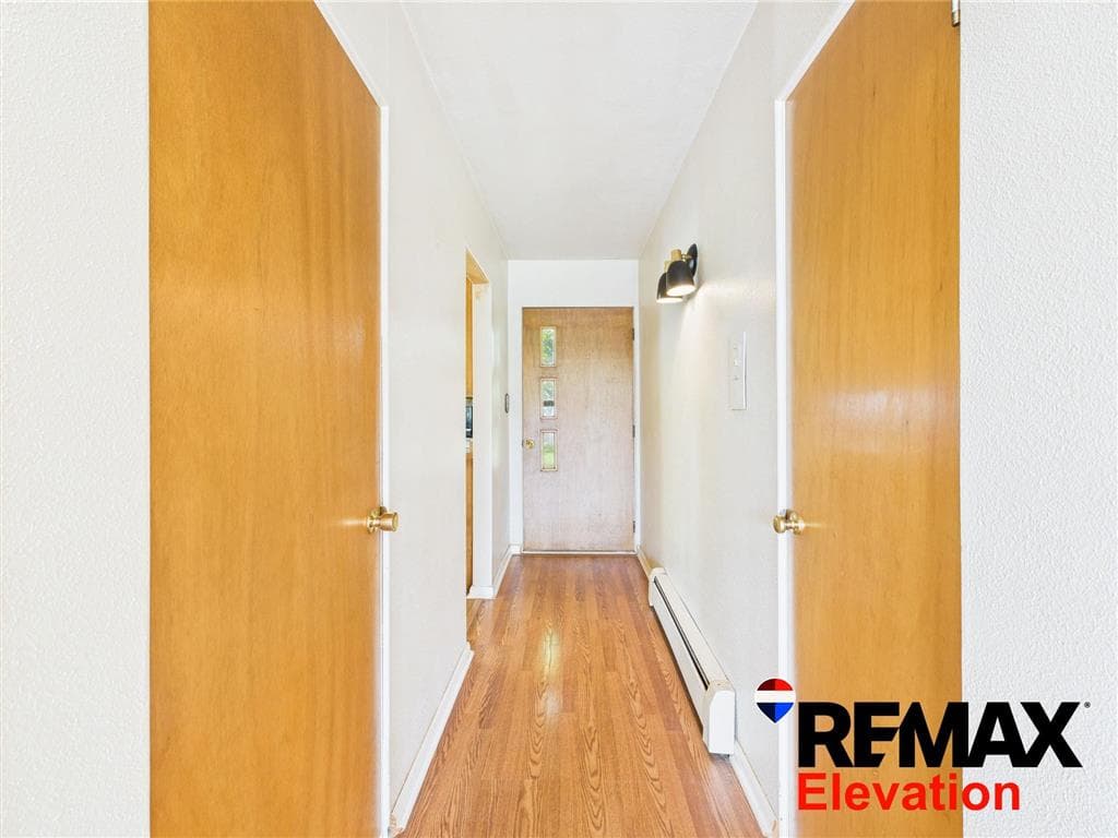 905 S 9th St — photo 7 of 33