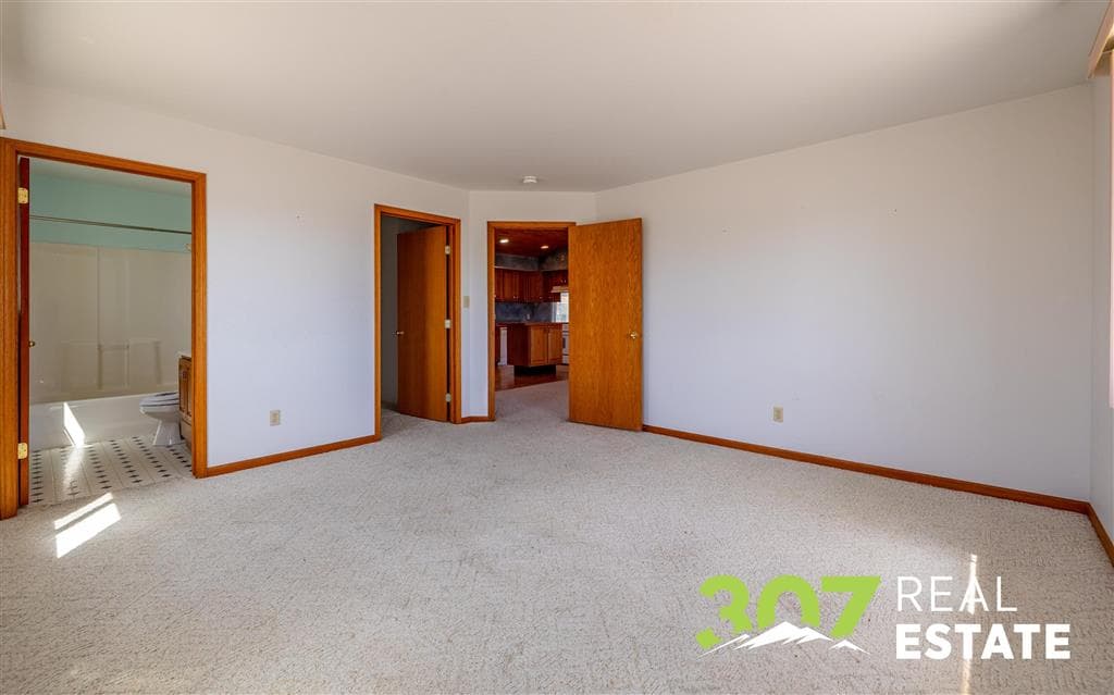 726 Henry Rd — photo 19 of 31