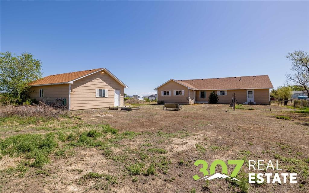 726 Henry Rd — photo 24 of 31