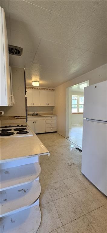 169 E Broadway St — photo 13 of 26