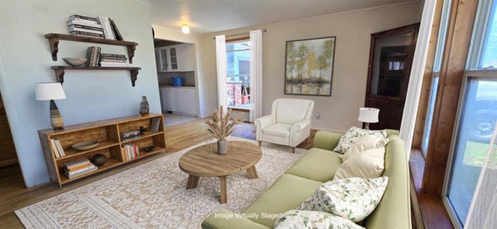 169 E Broadway St — photo 3 of 26