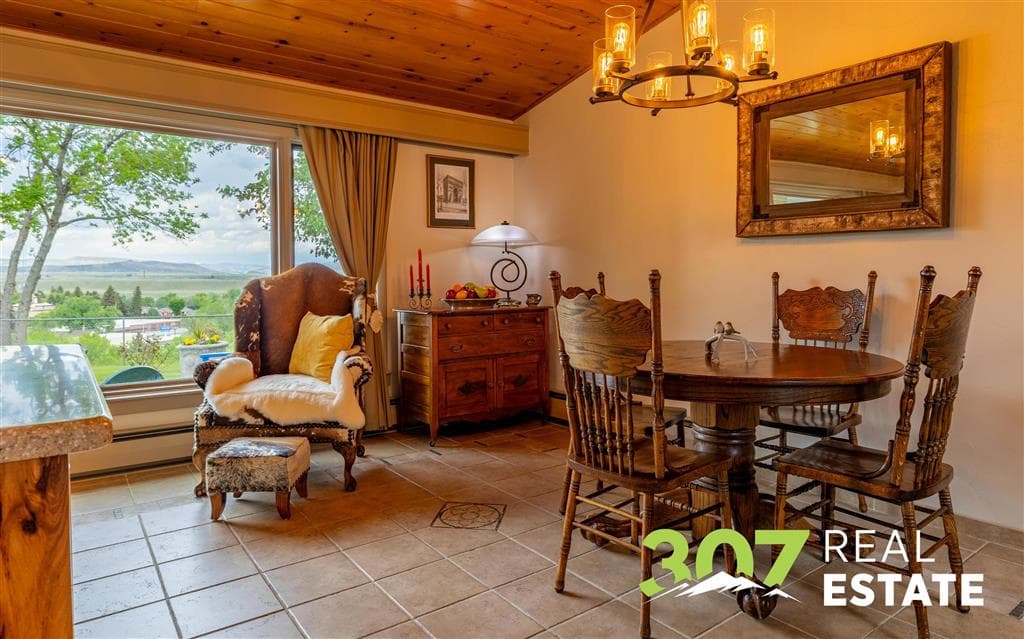 1507 Shepard Pl — photo 8 of 25