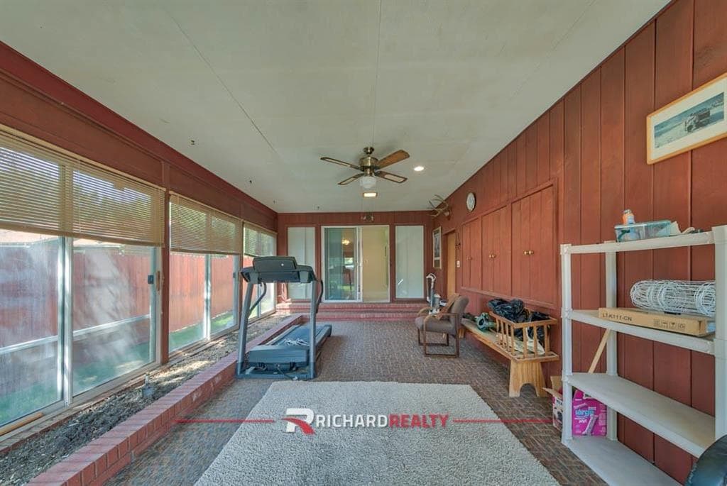 719 W B St — photo 12 of 30