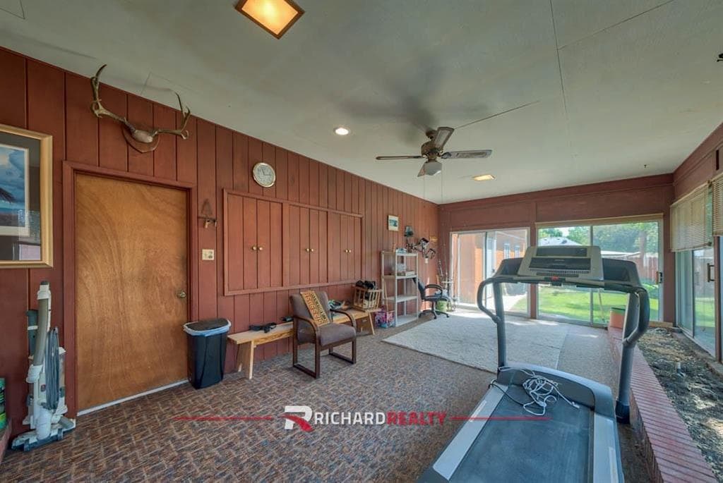 719 W B St — photo 13 of 30