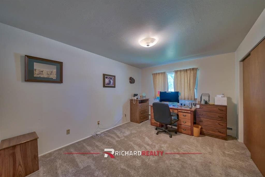 719 W B St — photo 17 of 30